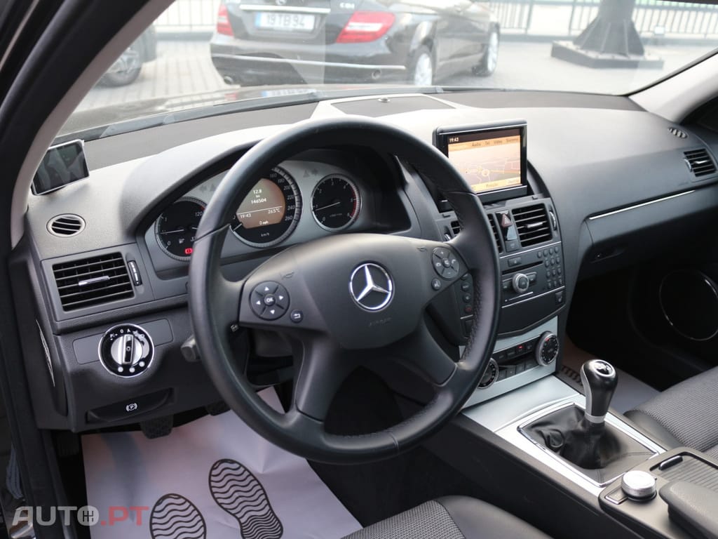 Mercedes-Benz C 250 CDi Avantgarde BlueEfficiency