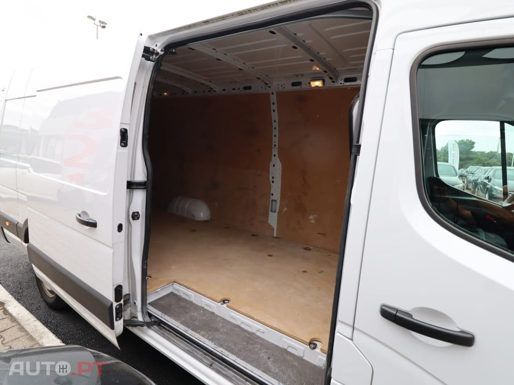 Renault Master 2.3 dCi L4H2 3.5T RD