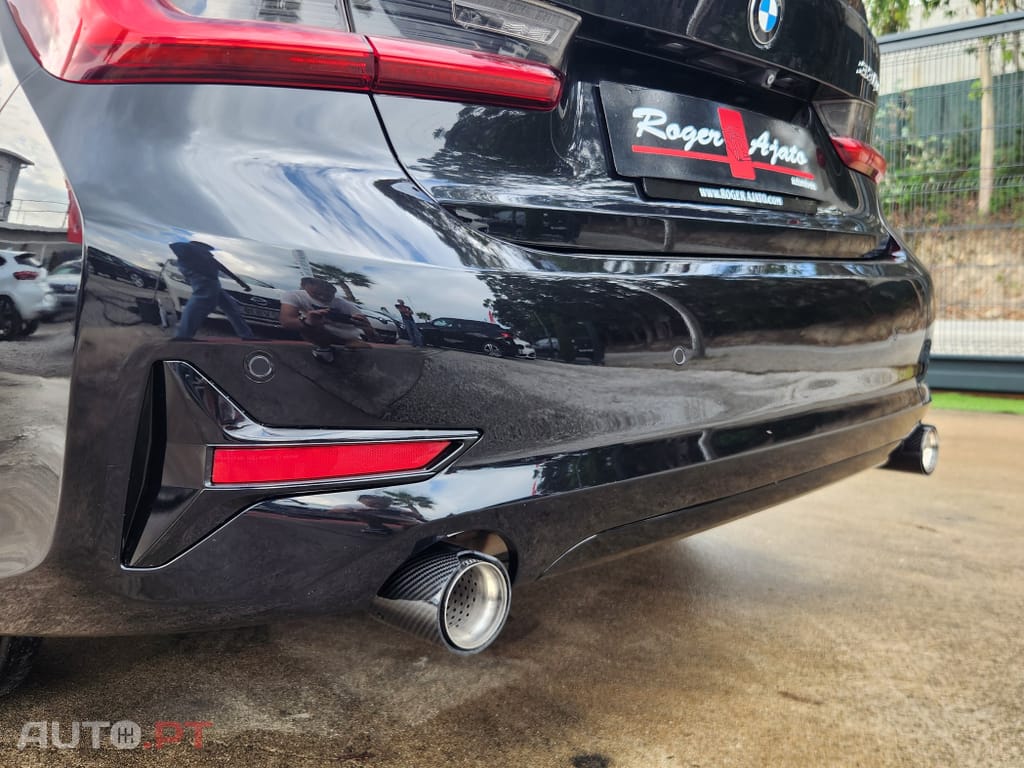 BMW 330 e Line Sport Auto