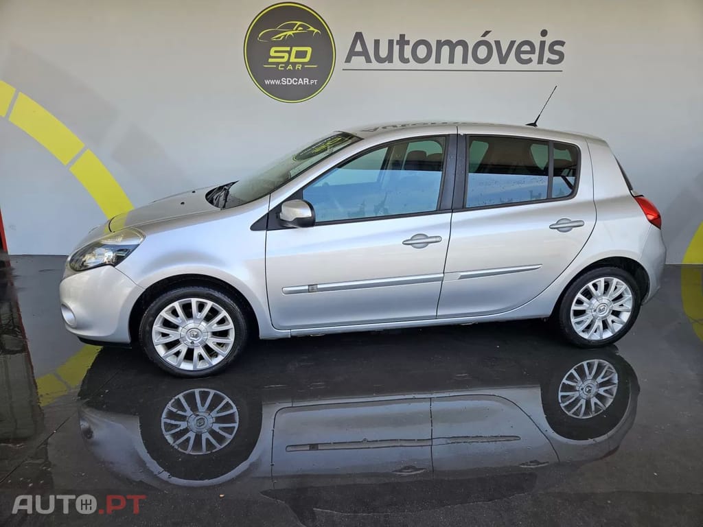 Renault Clio other_Outro