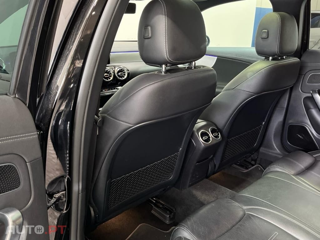 Mercedes-Benz A 250 e AMG Line