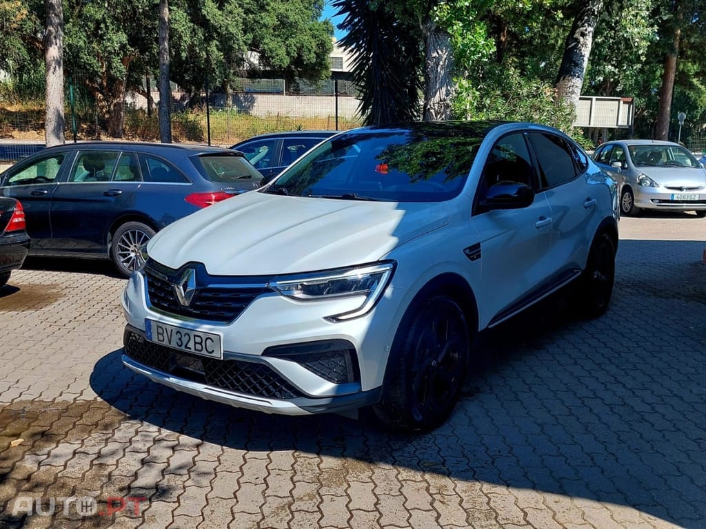 Renault Arkana 1.6 E-Tech R.S.Line