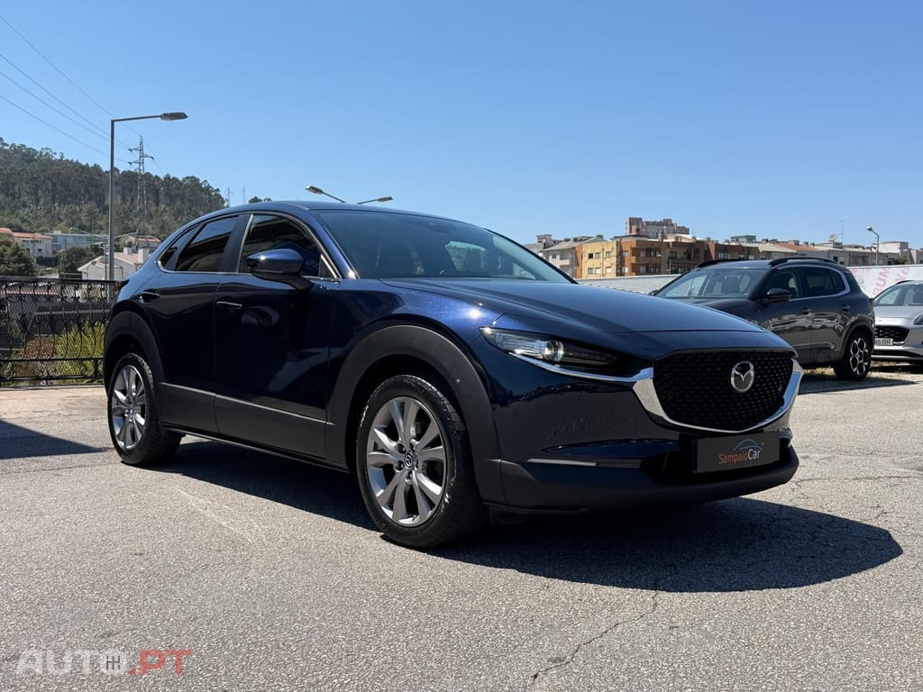 Mazda CX-30 2.0 e-Skyactiv-G Exclusive-line AT