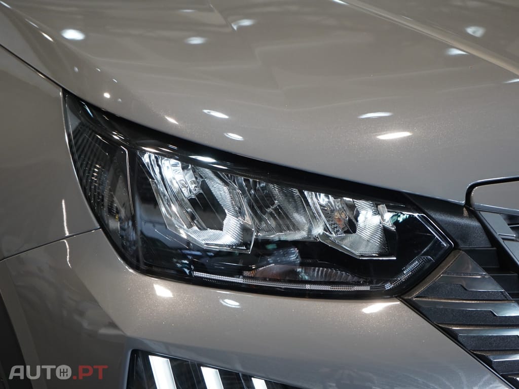 Peugeot 2008 1.2 PureTech Allure