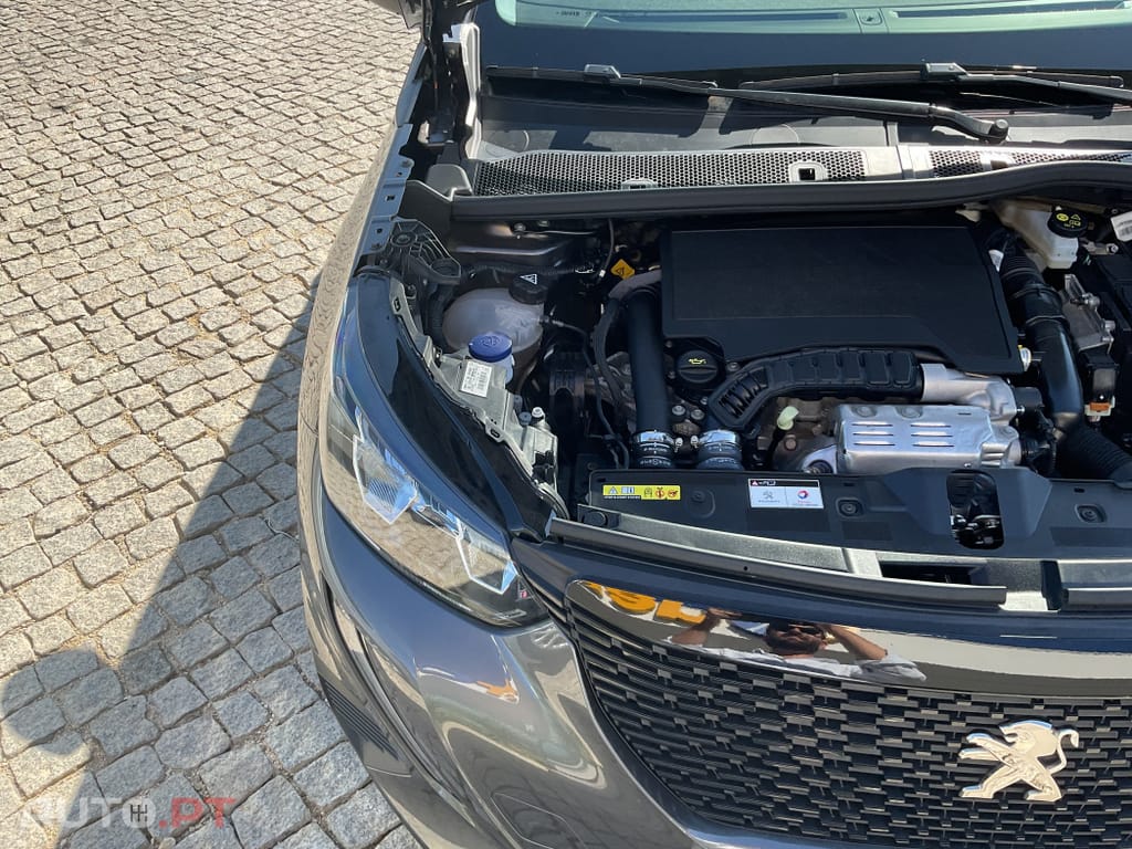 Peugeot 2008 1.2 PureTech Active Pack