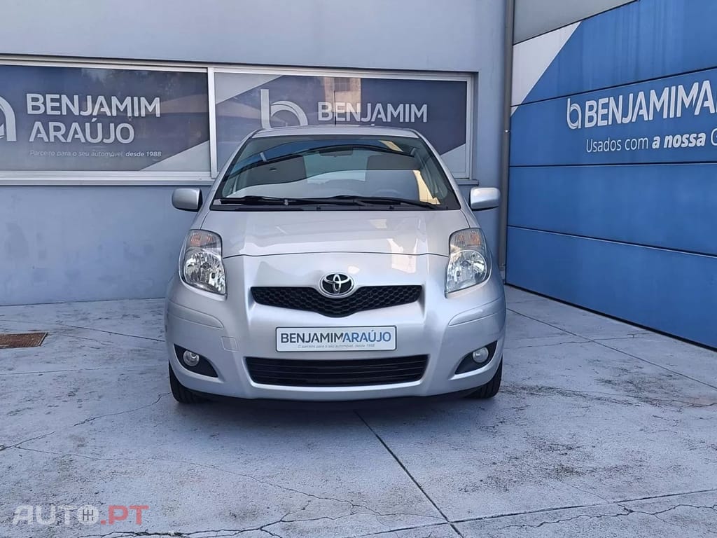 Toyota Yaris 1.0 VVT-i Comfort+AC