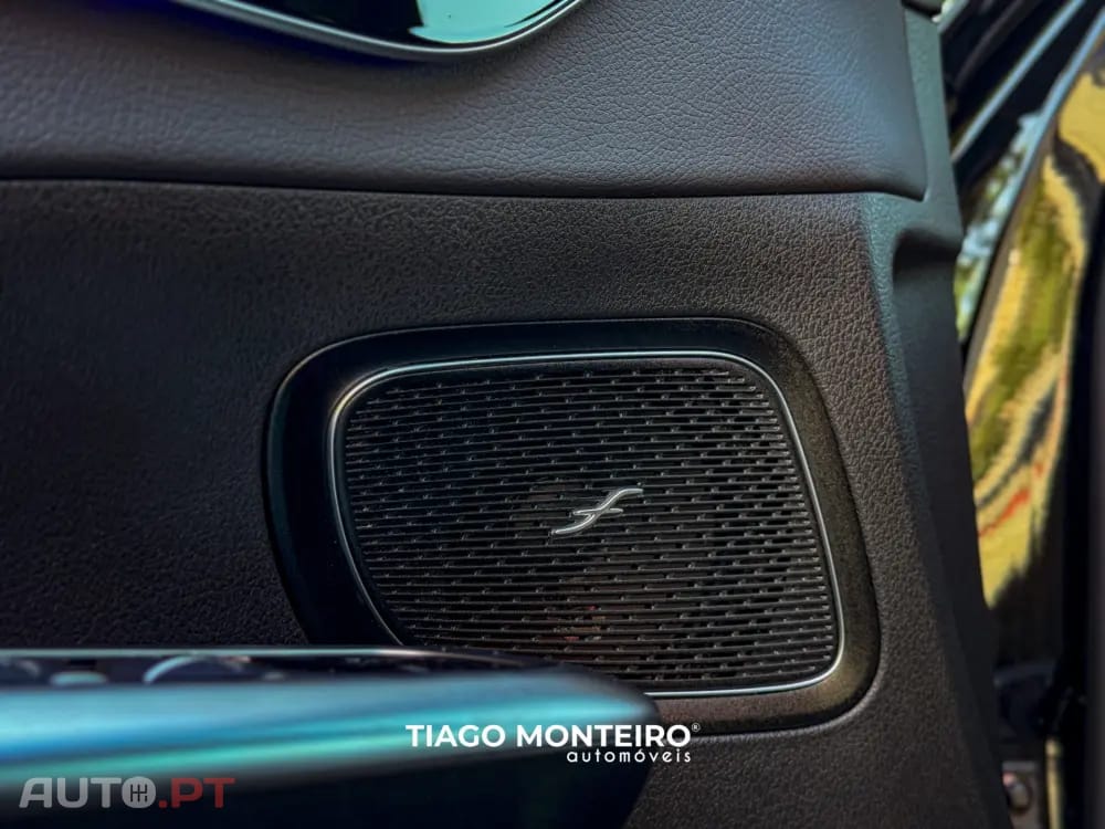 Mercedes-Benz C 300 e T 9G-TRONIC AMG Line