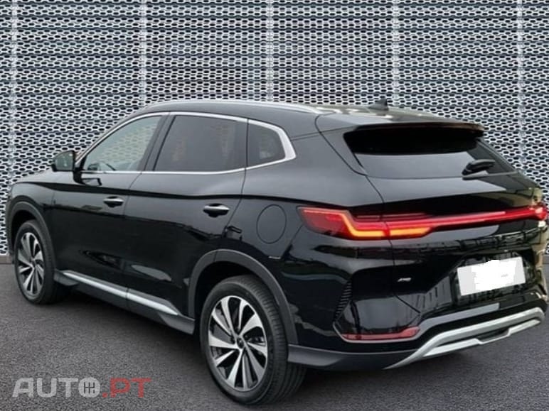 BYD Seal U 87 kw DESIGN NOVO 10 KM