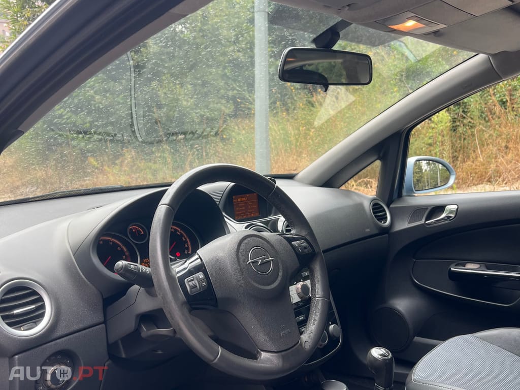 Opel Corsa 1.2 Cosmo