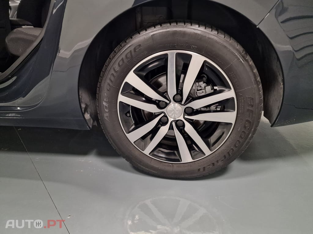 Peugeot 308 SW 1.6 BlueHDi Style