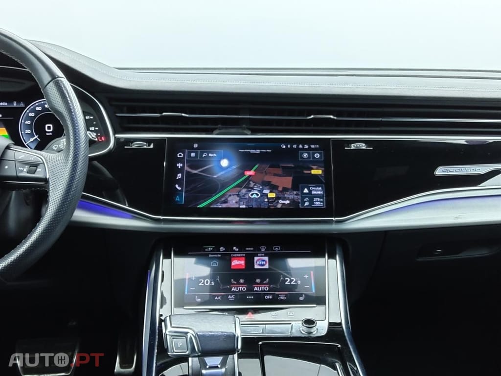 Audi Q8 TFSIe Quattro Compétition Triptronic