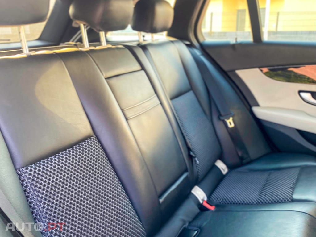 Mercedes-Benz C 220 (BlueTEC) d Station 7G-TRONIC Avantgarde