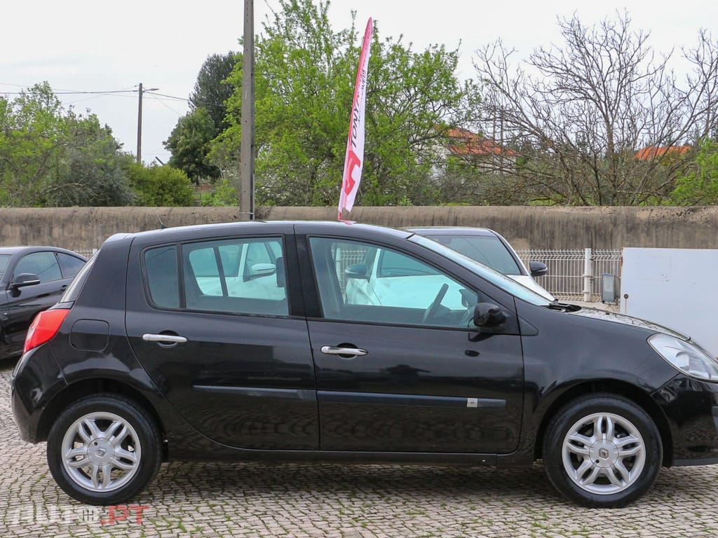 Renault Clio 1.2 16V Confort