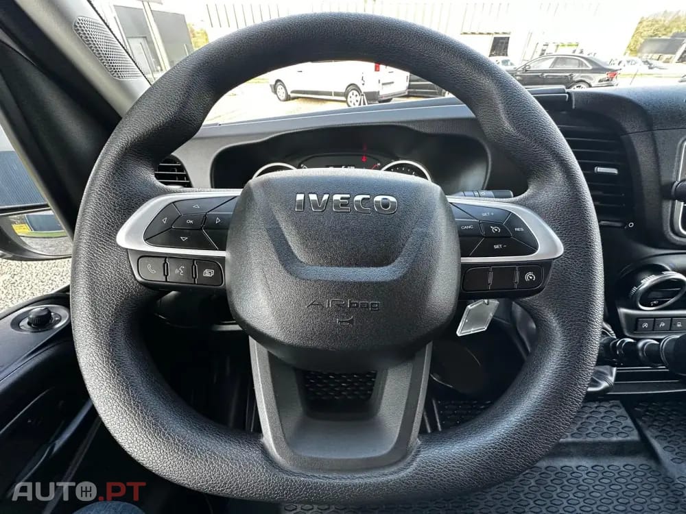 Iveco Daily 3.0 35S16H 4100CD