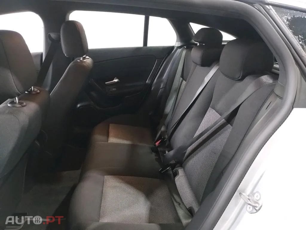 Mercedes-Benz CLA 180 d Shooting Brake Style Aut.
