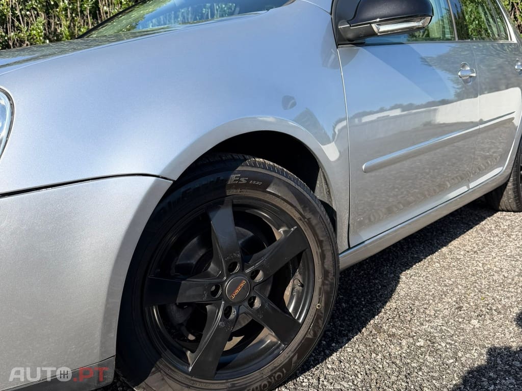 Volkswagen Golf 1.4 FSi Confortline