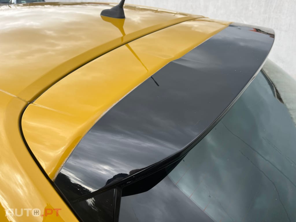 Peugeot 208 BlueHDi Style
