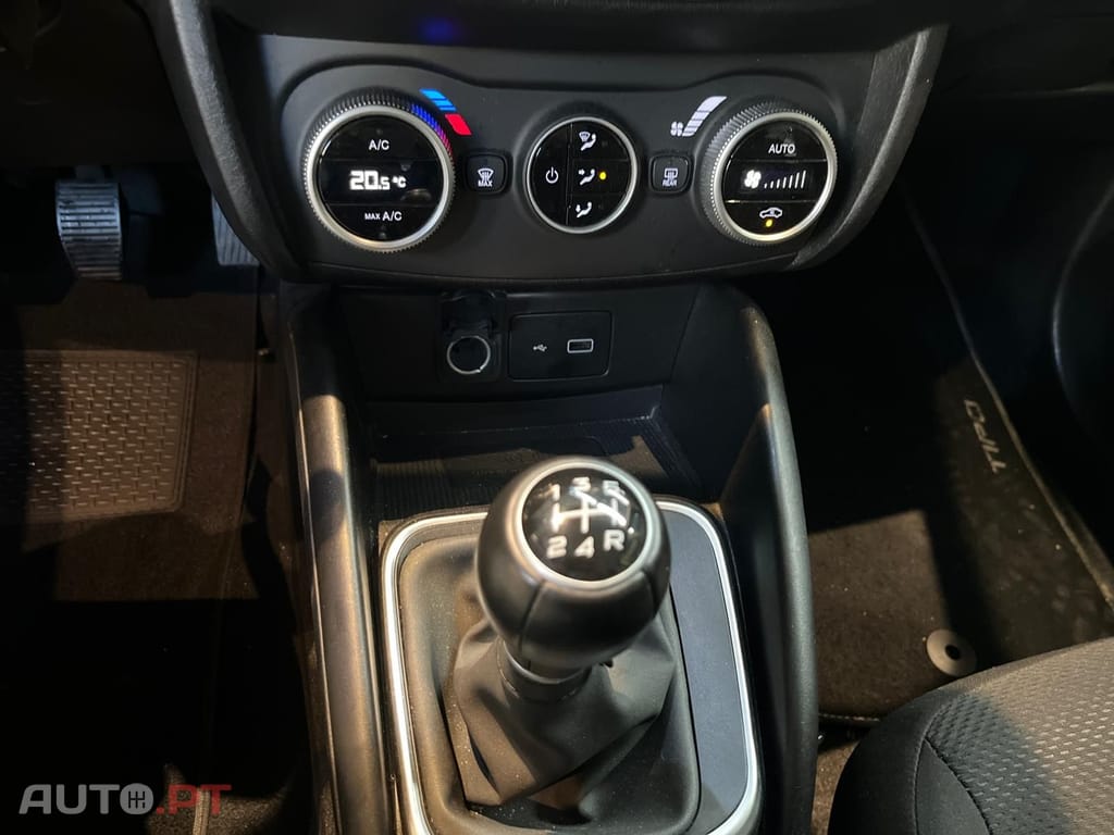 Fiat Tipo 1.3 MTJ LOUNGE