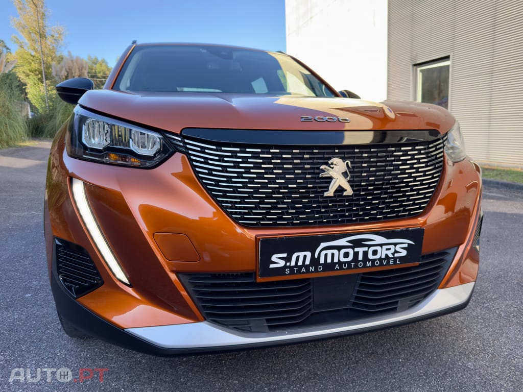 Peugeot 2008 1.5 BlueHDi Allure EAT8