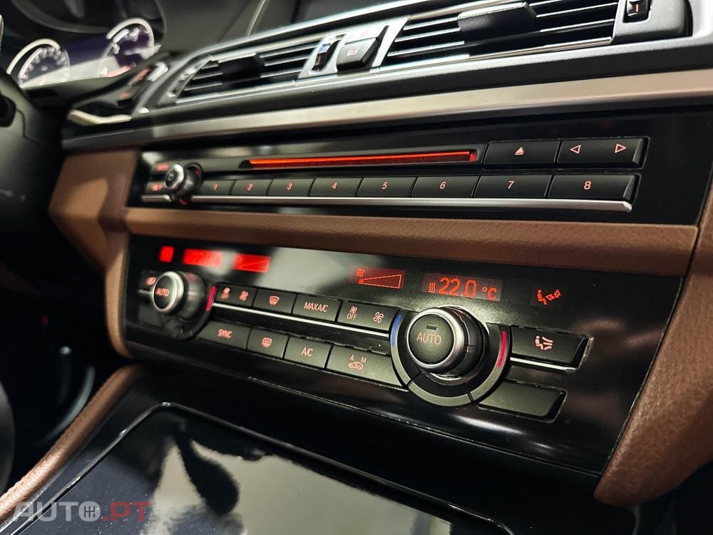 BMW 520 d Pack Desportivo M Auto