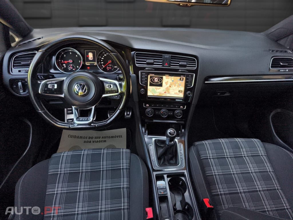 Volkswagen Golf 2.0 TDi GTD