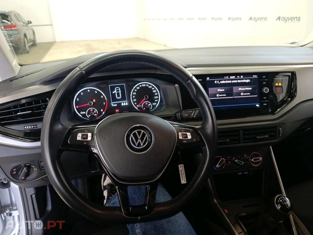 Volkswagen Polo 1.0 Confortline