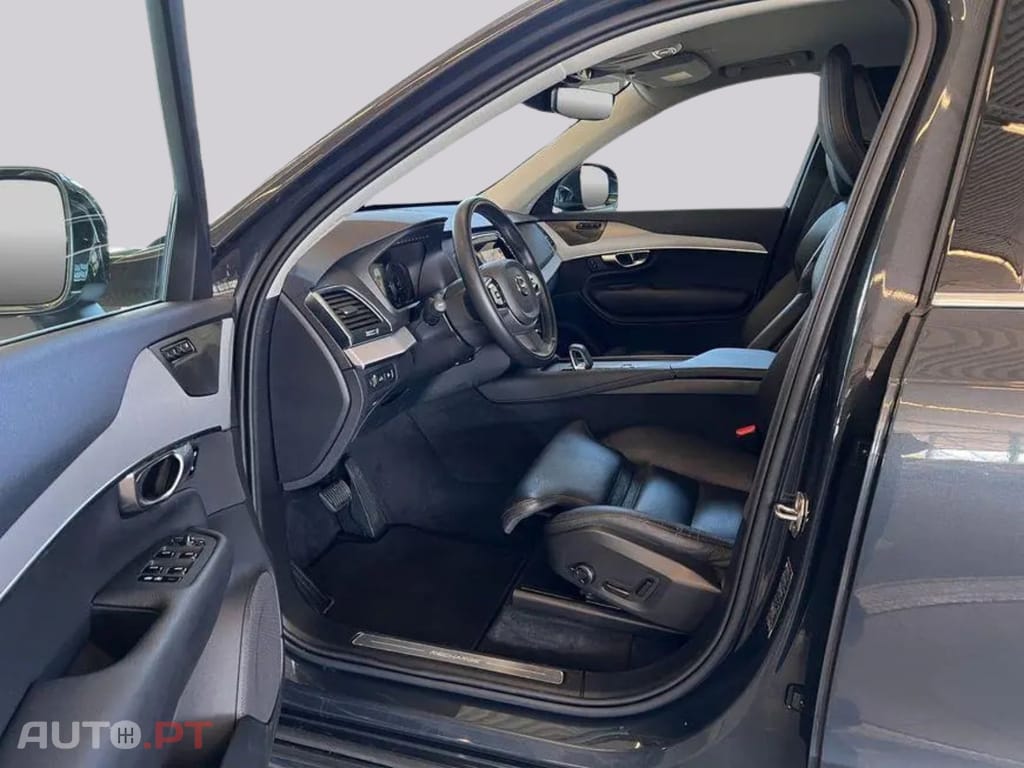 Volvo XC90 I.V.A DEDUTÍVEL T8 AWD