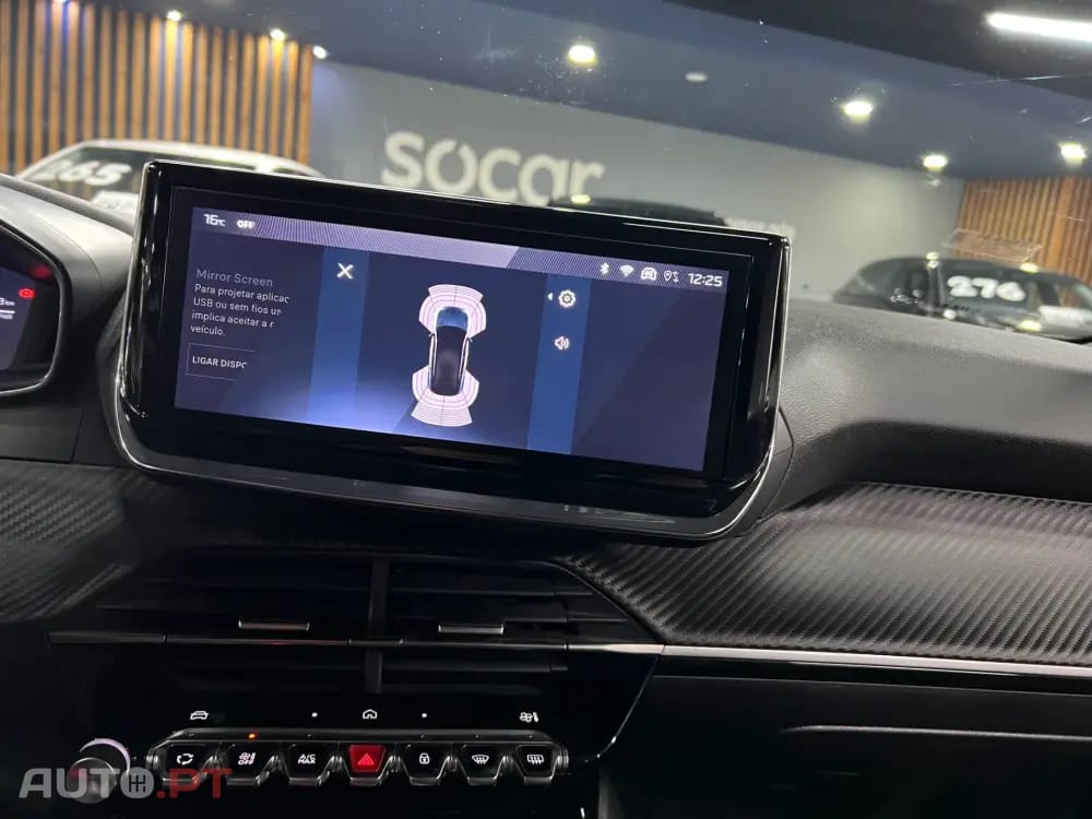 Peugeot 2008 1.2 Hybrid Allure e-DCS6