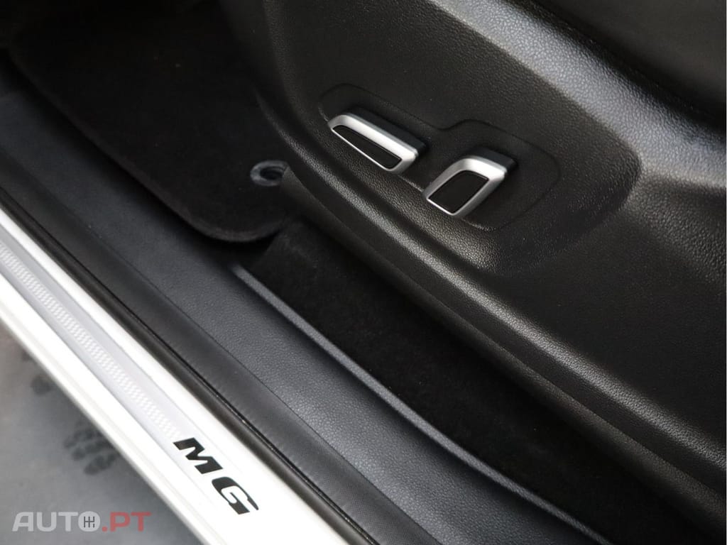 MG EHS 1.5 T-GDI Plug-in Hybrid Luxury