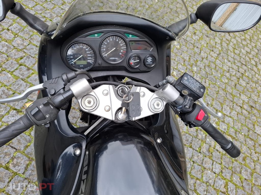 Suzuki GSX Gsx750f