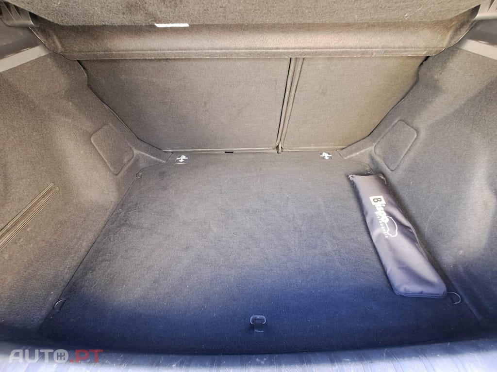 Peugeot 308 PureTech 130 GPF EAT8 Black Edition