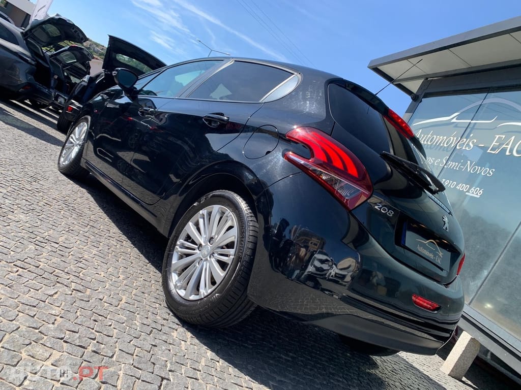 Peugeot 208 1.5 BlueHDi Signature