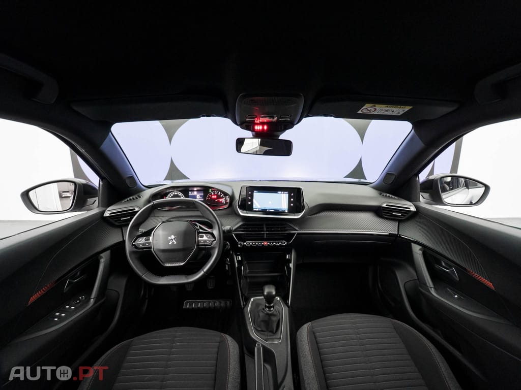 Peugeot 2008 1.2 PureTech Active Pack