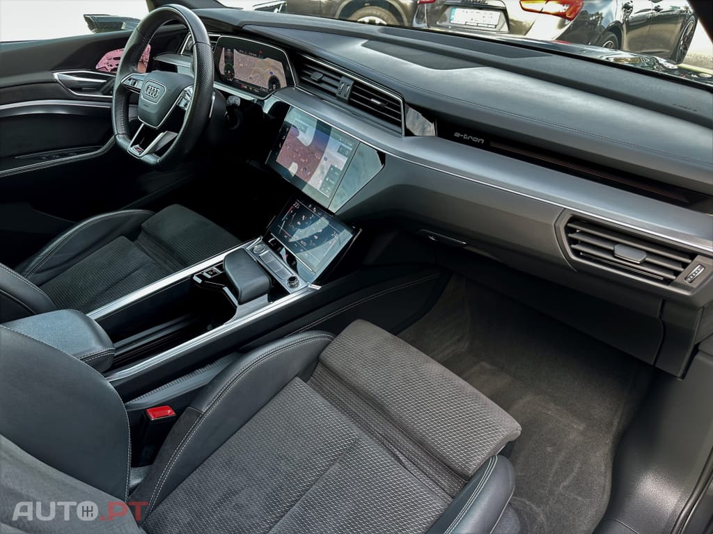 Audi E-Tron 55 quattro S line