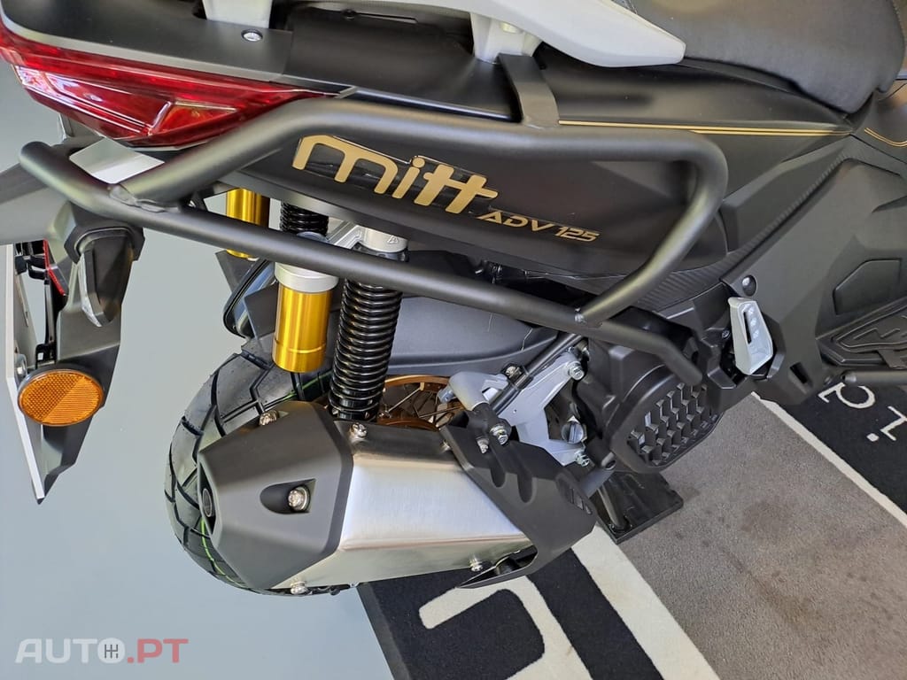 Mitt 125 EXTREME