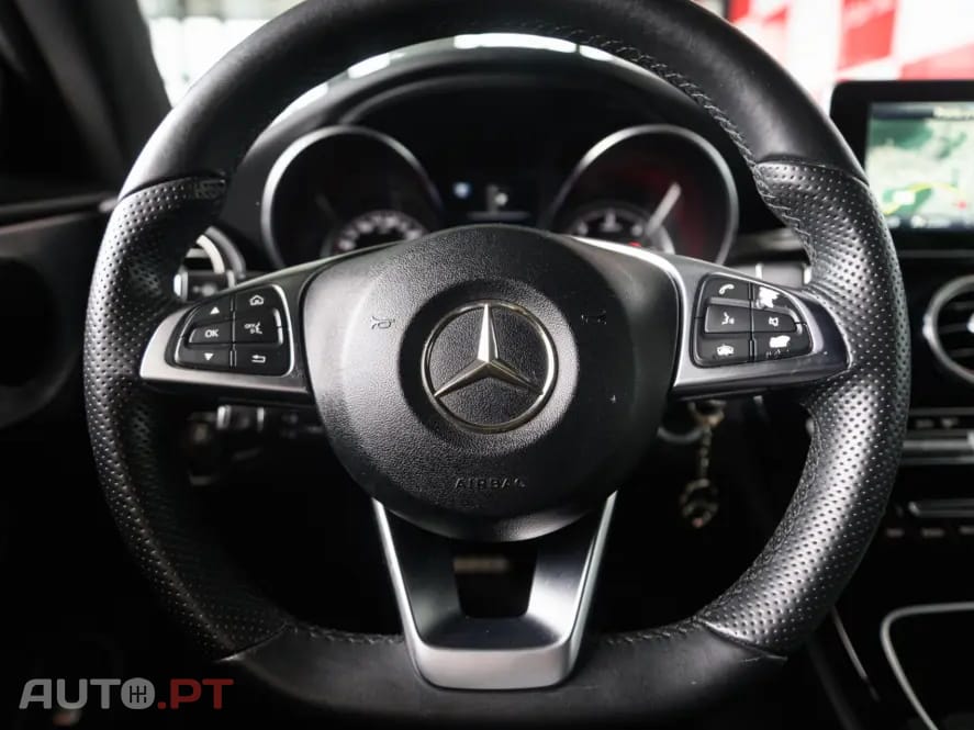 Mercedes-Benz C 250 d Coupé AMG Line