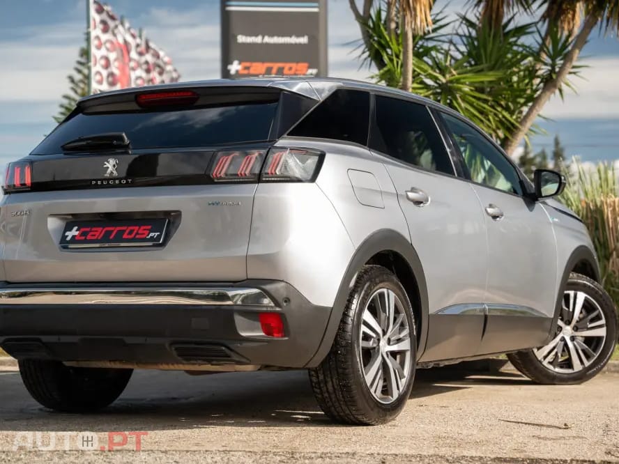 Peugeot 3008 1.6 Hybrid4 Allure Pack e-EAT8