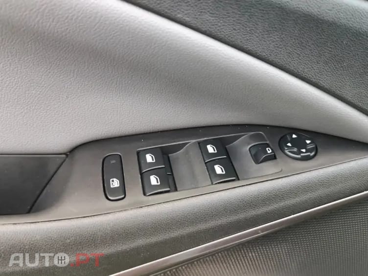 Opel Crossland X 1.2 Innovation FlexFuel