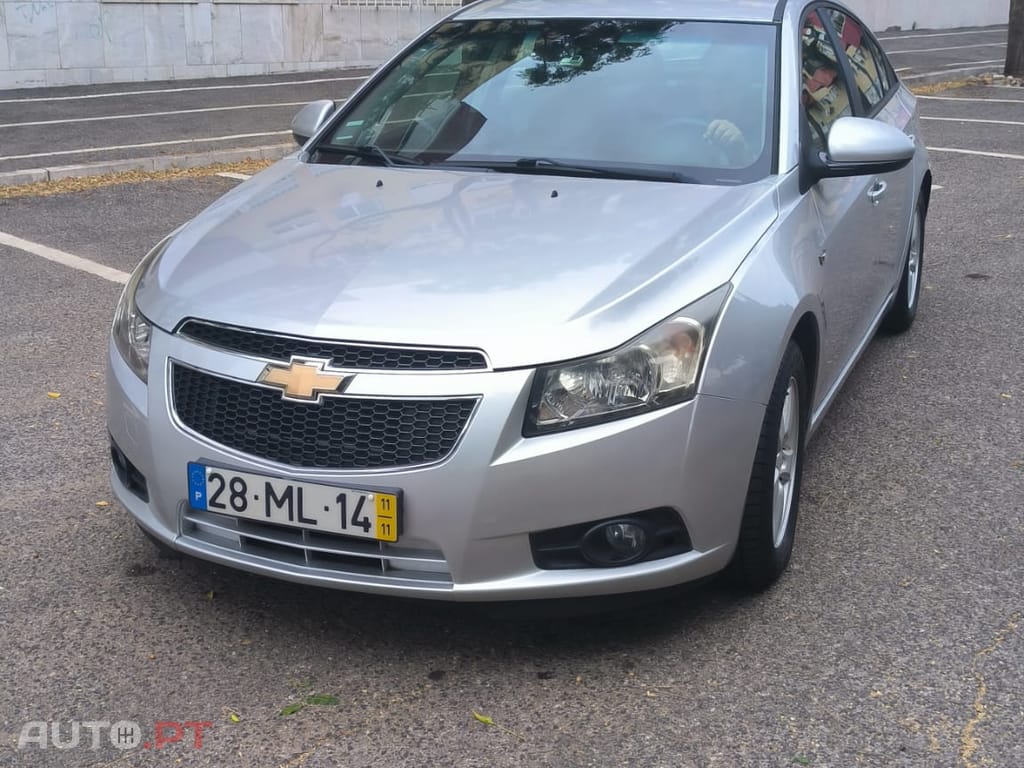 Chevrolet Cruze 1.6 LS