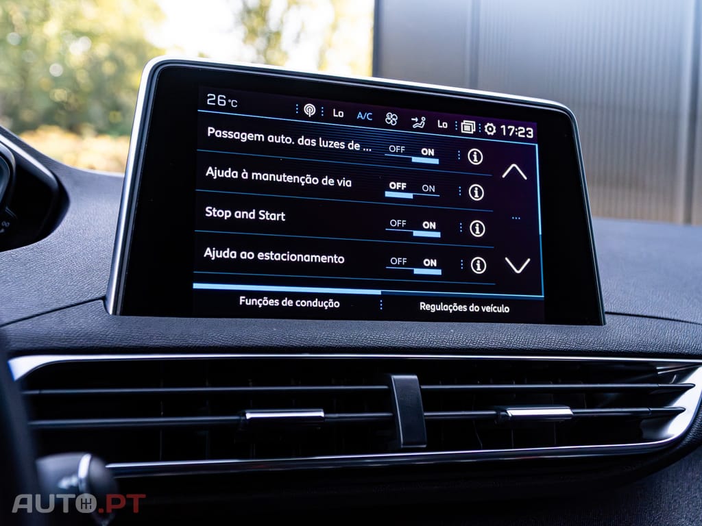 Peugeot 3008 1.5 BlueHDi Allure Pack