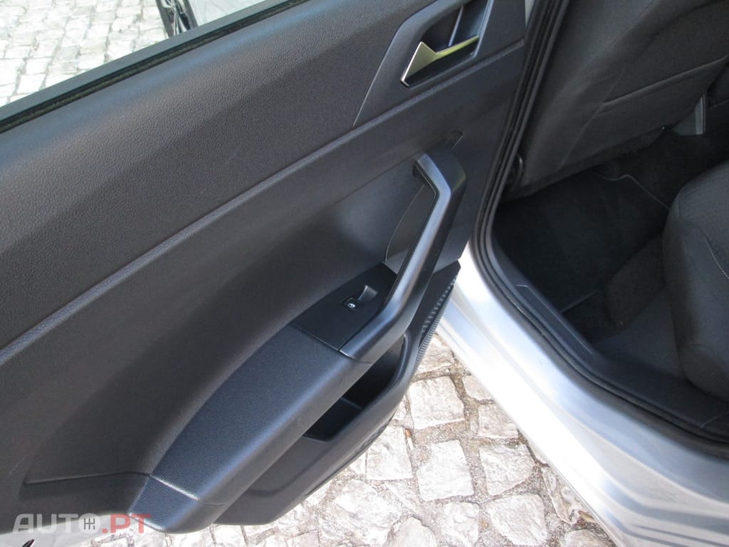 Volkswagen Polo 1.0 TSI Confortline
