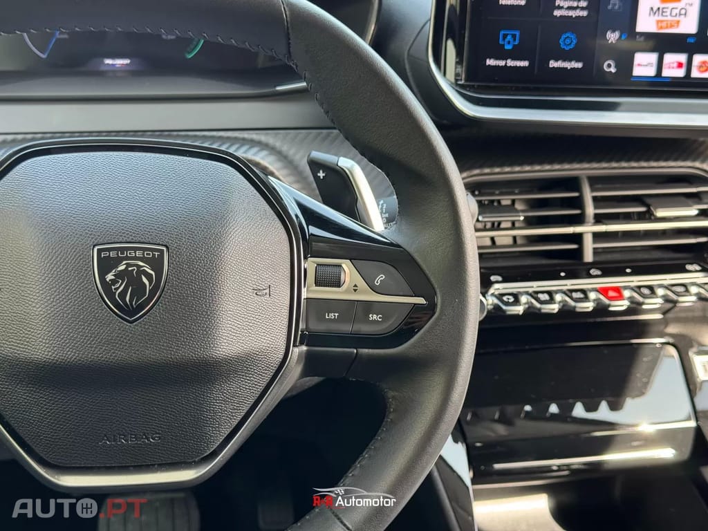 Peugeot 208 1.2 Hybrid Allure e-DCS6