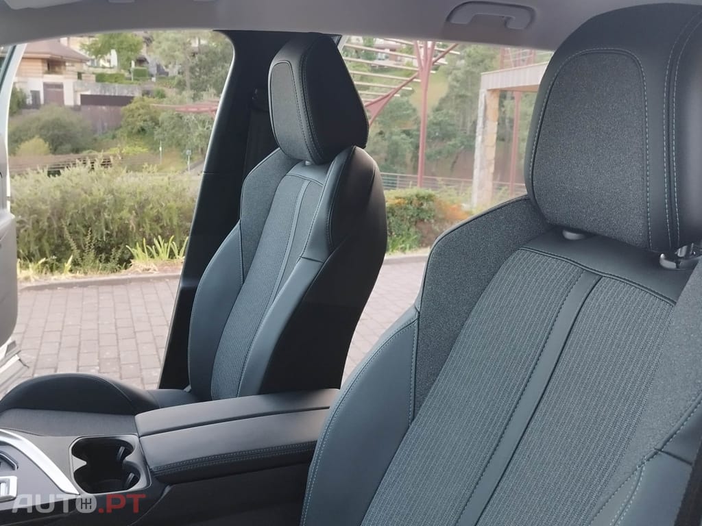 Peugeot 5008 1.5 BlueHDi Allure Pack EAT8