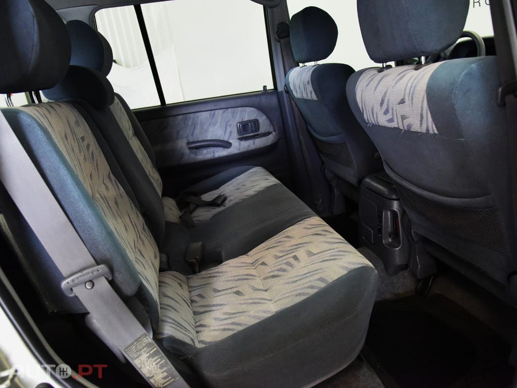 Toyota Land Cruiser 3.0 TD Pack 2