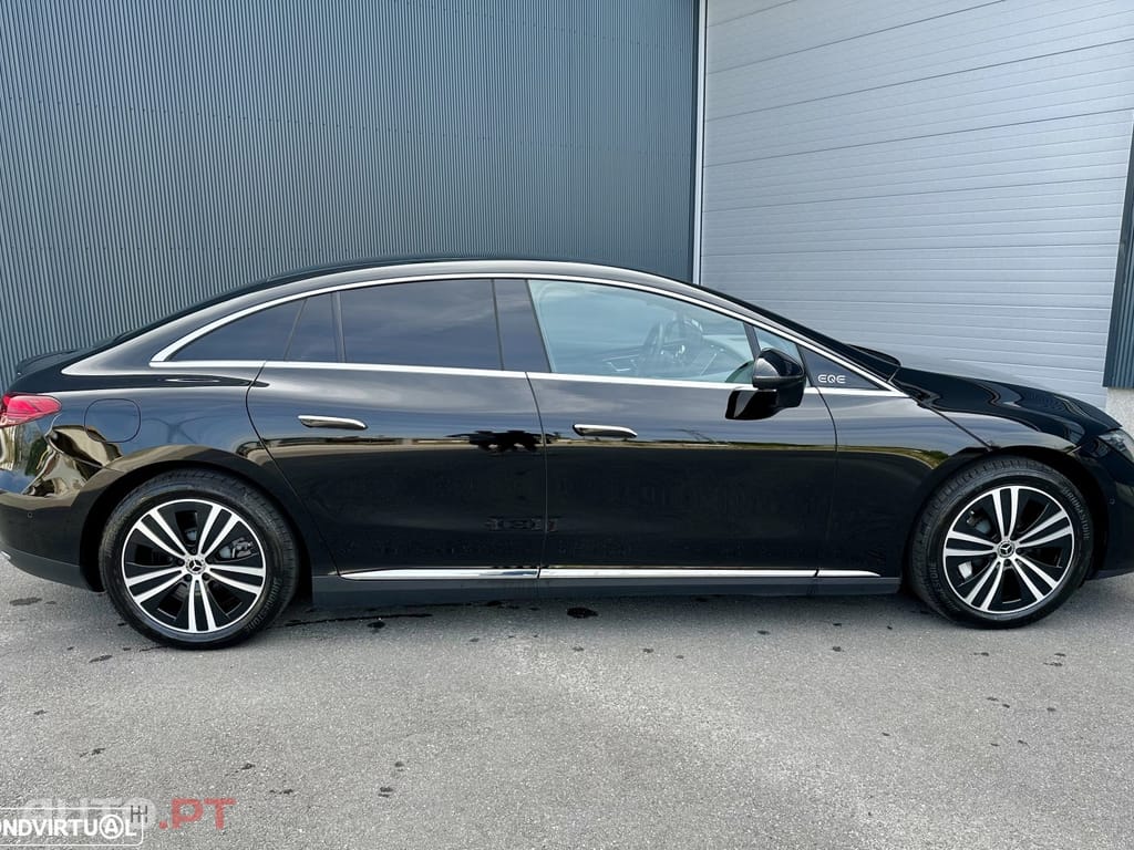 Mercedes-Benz EQE 300 Edition Electric Art