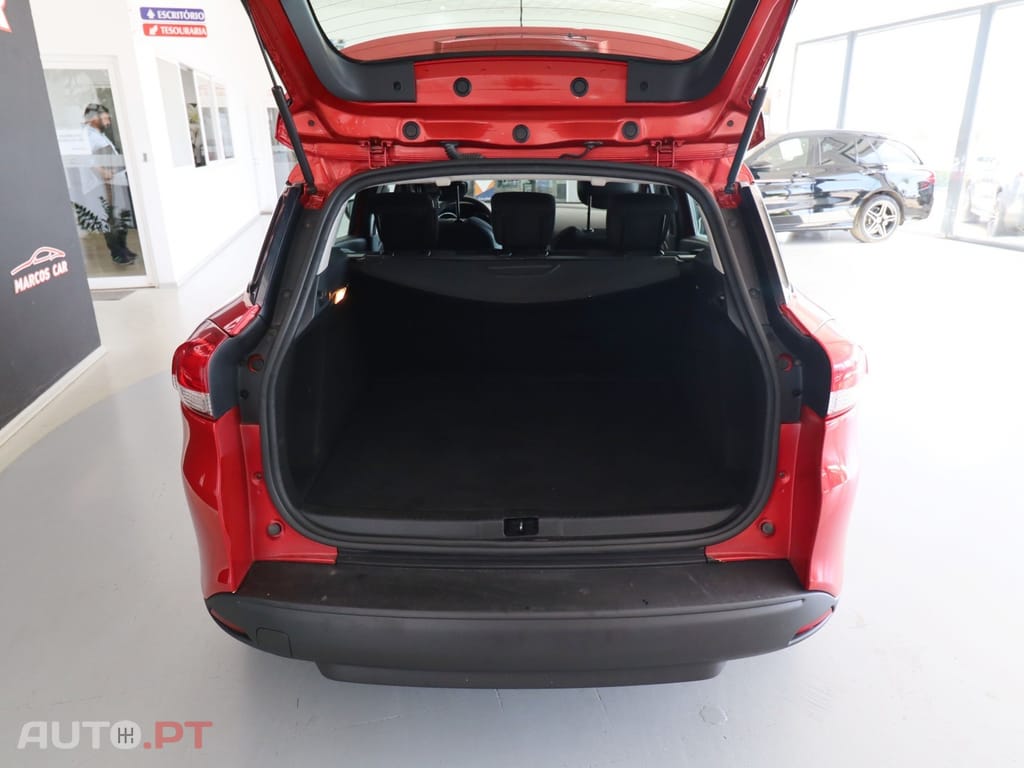 Renault Clio Sport Tourer 0.9 TCE Confort