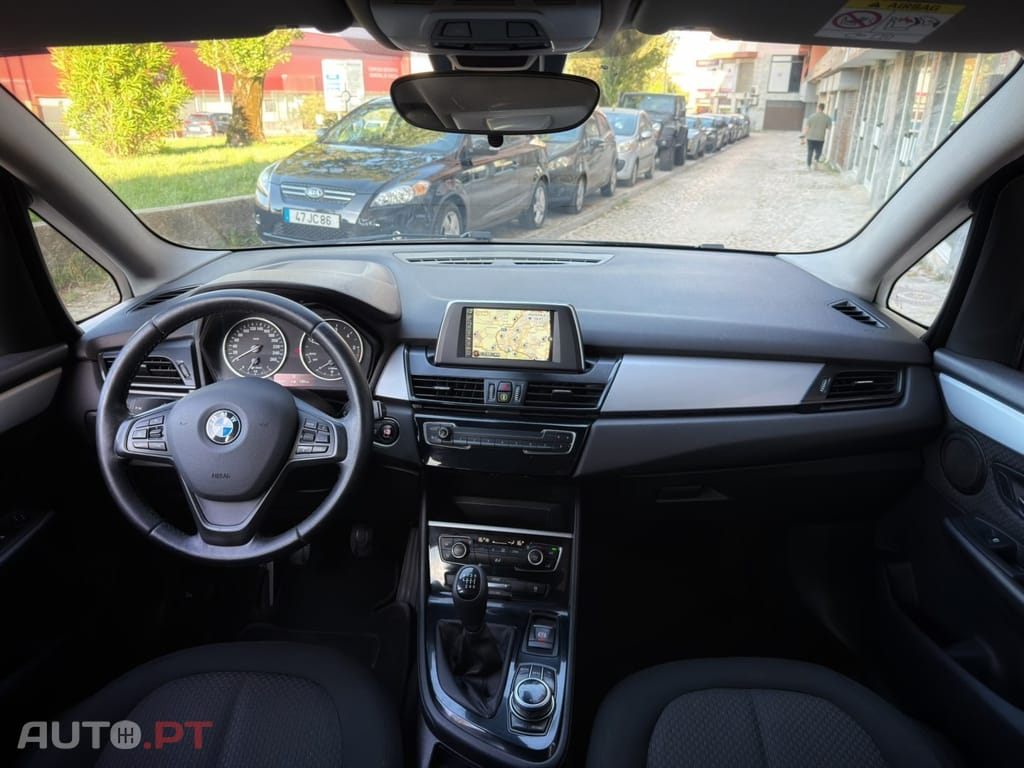 BMW 216 d 7L Advantage