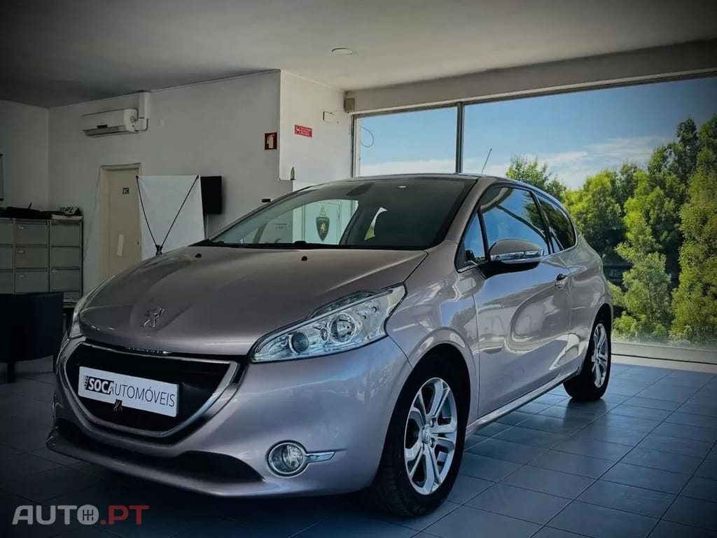 Peugeot 208