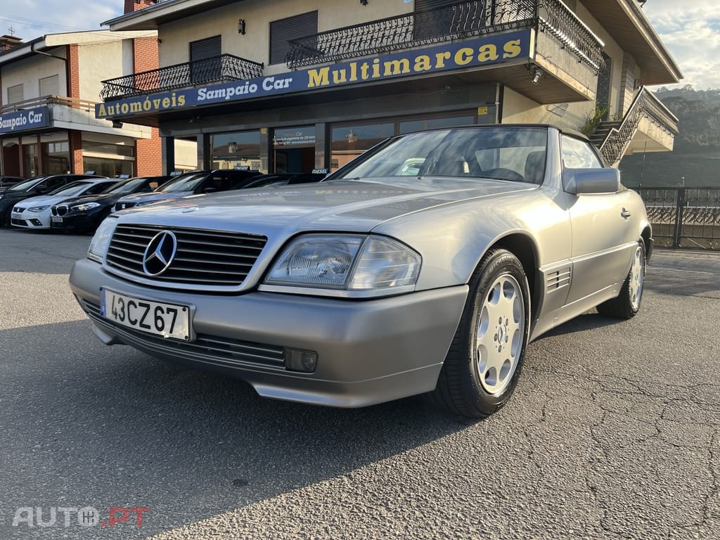 Mercedes-Benz SL 280 Outro