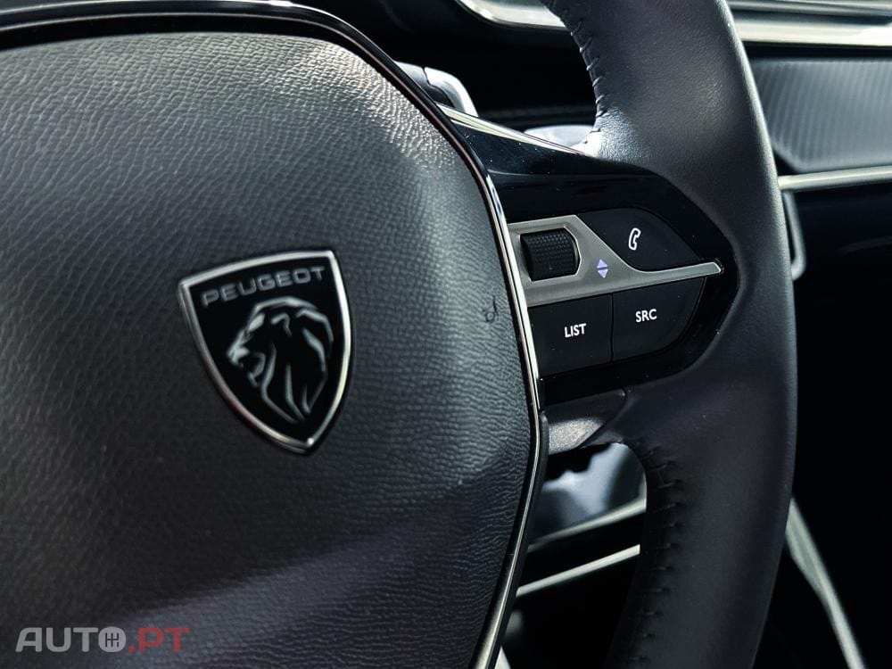 Peugeot 208 1.2 Hybrid Allure e-DCS6